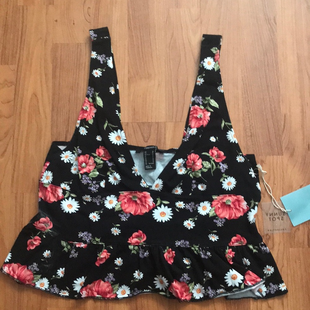 Deep V crop top